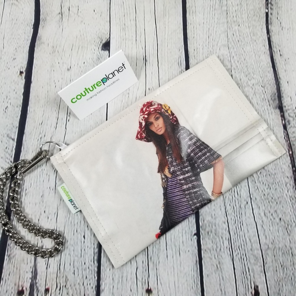 Culture Planet Lauren Wristlet